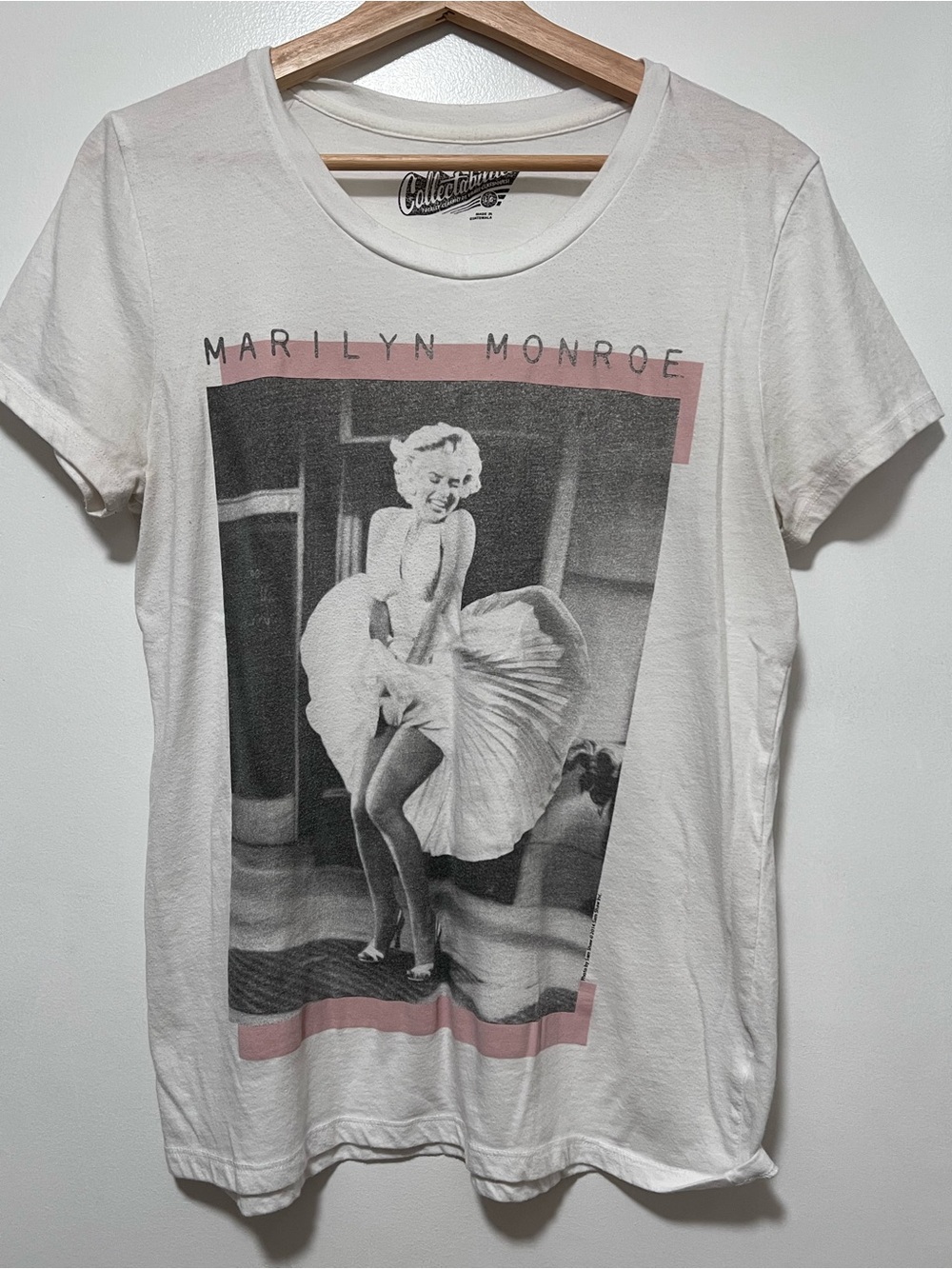 Old Navy White Marilyn Monroe Graphic Tee with Pink Accents